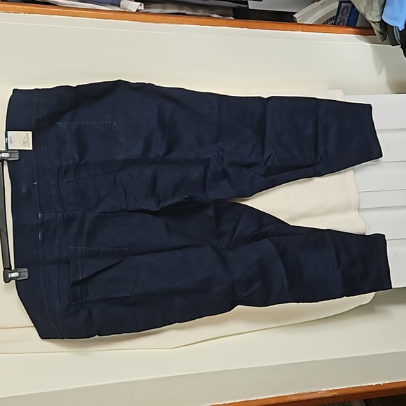 Terra & sky pants - Picture 2 of 4